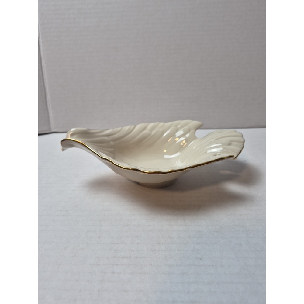Lenox Ivory Bone China Dove Figural Bowl Gold Trim Made in USA Peace Bird Candy